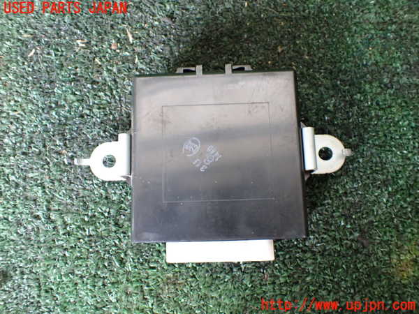 1UPJ-9234856146]ランクル100系(HDJ101K)コンピューター1 中古_3