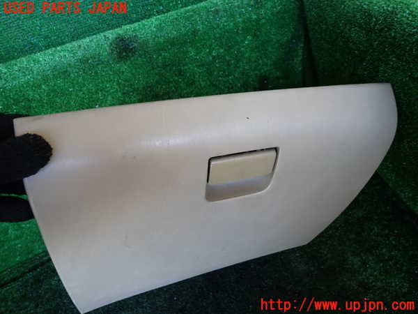 1UPJ-9234857516]ランクル100系(HDJ101K)グローブボックス1 中古_2