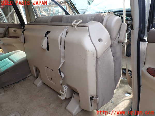 1UPJ-9234857145]ランクル100系(HDJ101K)右2列目シート 中古_5