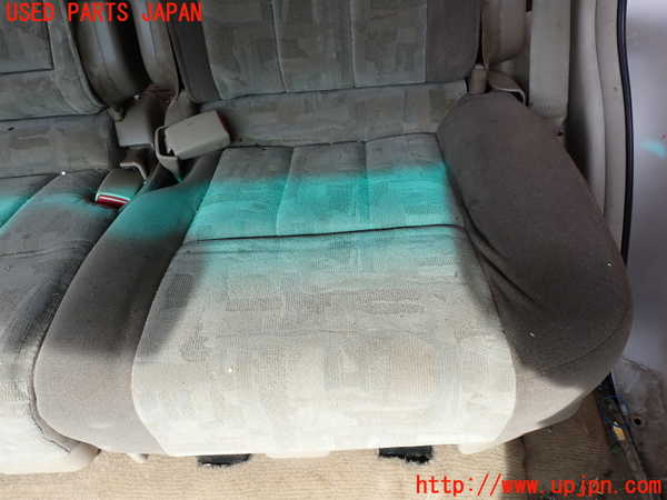 1UPJ-9234857175]ランクル100系(HDJ101K)左2列目シート 中古_3