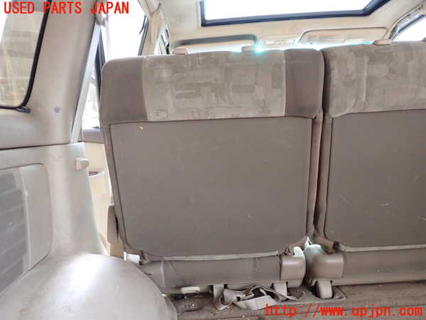 1UPJ-9234857175]ランクル100系(HDJ101K)左2列目シート 中古_4