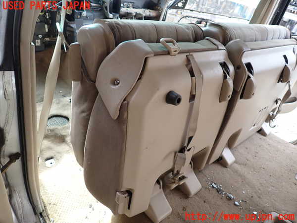 1UPJ-9234857175]ランクル100系(HDJ101K)左2列目シート 中古_5
