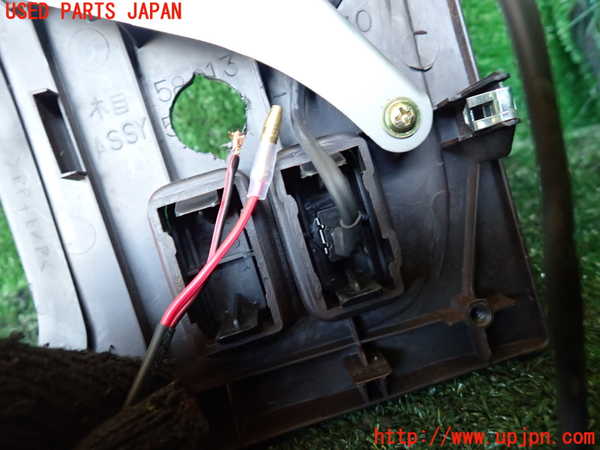 1UPJ-9234857575]ランクル100系(HDJ101K)シフトブーツ 中古_4