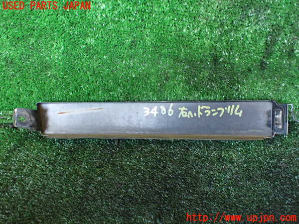 1UPJ-9234861140]ハイラックスサーフ(RZN185W)右ヘッドライトリム 中古_2