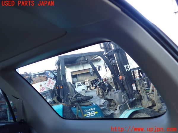 1UPJ-9234861380]ハイラックスサーフ(RZN185W)右クォーターガラス 中古_2