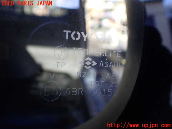 1UPJ-9234861382]ハイラックスサーフ(RZN185W)左クォーターガラス 中古_3