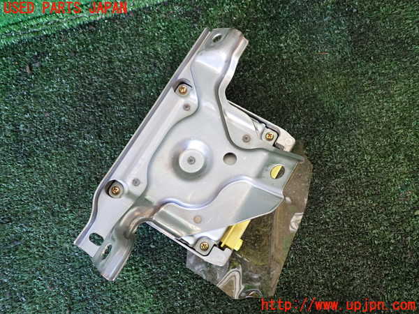 1UPJ-9234866145]ハイラックスサーフ(RZN185W)エアバッグコンピューター ジャンク 展開済_3