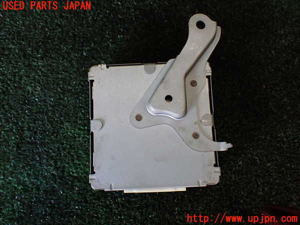 1UPJ-9234866146]ハイラックスサーフ(RZN185W)コンピューター1 中古_3