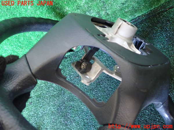 1UPJ-9234867855]ハイラックスサーフ(RZN185W)ステアリングホイール 中古_3