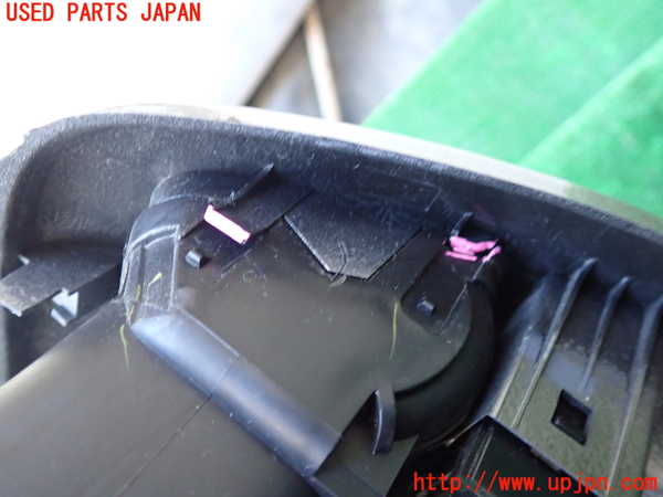 1UPJ-9234867526]ハイラックスサーフ(RZN185W)エアコン吹き出し口1 中古_5
