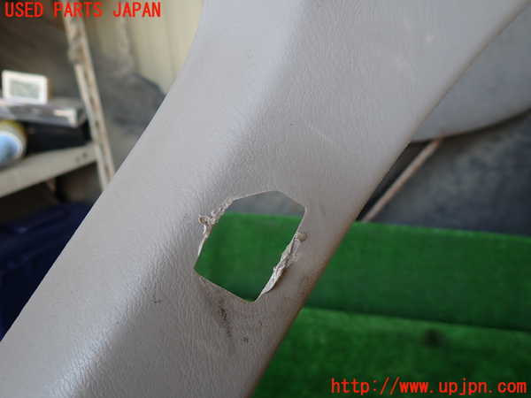 1UPJ-9234867655]ハイラックスサーフ(RZN185W)右フロントピラートリム 中古_2