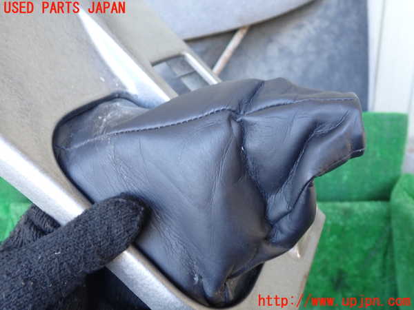 1UPJ-9234867575]ハイラックスサーフ(RZN185W)シフトブーツ 中古_2