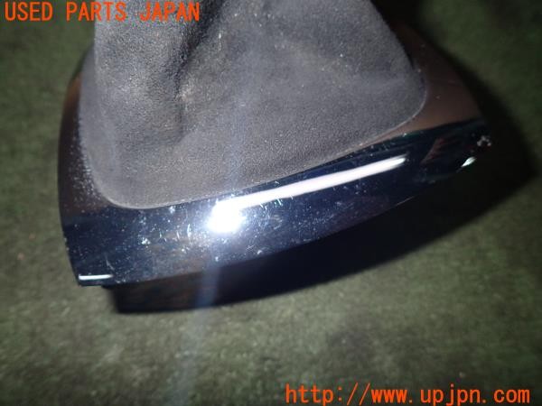 3UPJ=9234870615]ルノー メガーヌ ルノースポール 273トロフィー2(DZF4R1)純正 シフトブーツ アルカンターラ 中古_3