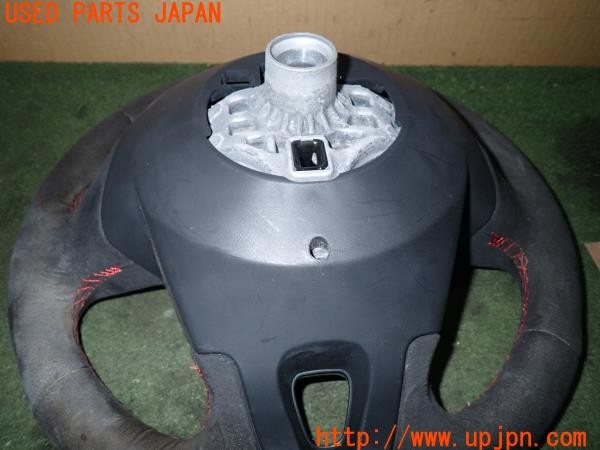 3UPJ=9234870617]ルノー メガーヌ ルノースポール 273トロフィー2(DZF4R1)純正 ステアリング アルカンターラ 中古_4