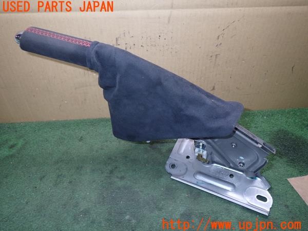 3UPJ=9234870626]ルノー メガーヌ ルノースポール 273トロフィー2(DZF4R1)純正 サイドブレーキレバー アルカンターラ 中古_2