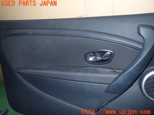 3UPJ=9234870637]ルノー メガーヌ ルノースポール 273トロフィー2(DZF4R1)純正 ドア内張り 中古_2