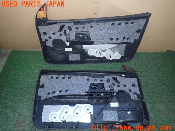 3UPJ=9234870637]ルノー メガーヌ ルノースポール 273トロフィー2(DZF4R1)純正 ドア内張り 中古_5