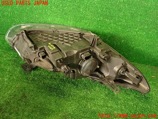 2UPJ-9234871132]ルノー・メガーヌ R.S.(ルノー・スポール)(DZF4R1)左ヘッドライト ハロゲン 中古_3