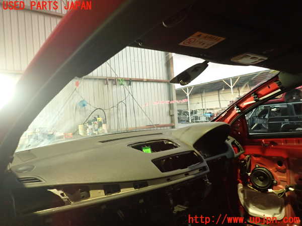 2UPJ-9234871195]ルノー・メガーヌ R.S.(ルノー・スポール)(DZF4R1)フロントガラス (43R-004525) 中古_5