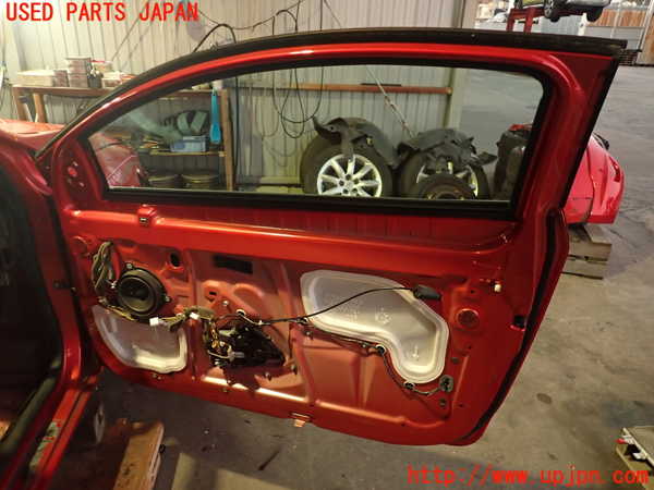 2UPJ-9234871230]ルノー・メガーヌ R.S.(ルノー・スポール)(DZF4R1)右前ドア (43R-009007) 中古_4