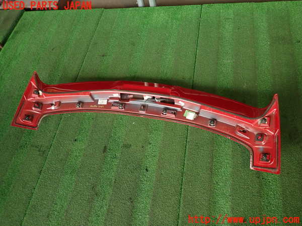 2UPJ-9234871520]ルノー・メガーヌ R.S.(ルノー・スポール)(DZF4R1)リアスポイラー 中古_4