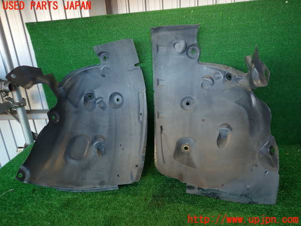 2UPJ-9234871090]ルノー・メガーヌ R.S.(ルノー・スポール)(DZF4R1)右前フェンダーライナー 中古_2