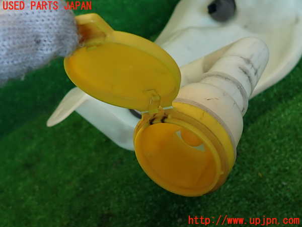 2UPJ-9234876791]ルノー・メガーヌ R.S.(ルノー・スポール)(DZF4R1)ウォッシャータンク1 中古_4