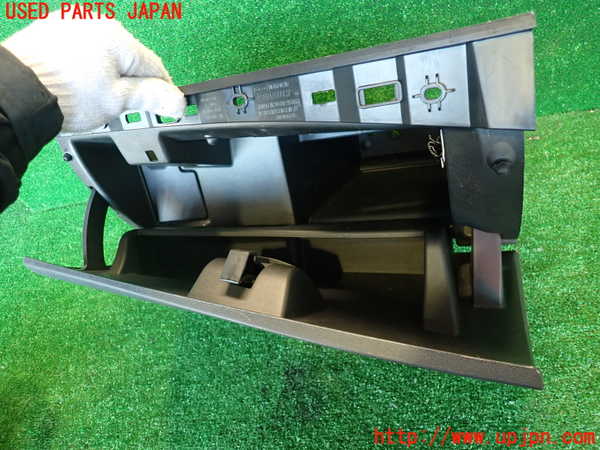 2UPJ-9234877516]ルノー・メガーヌ R.S.(ルノー・スポール)(DZF4R1)グローブボックス1 中古_3