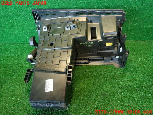 2UPJ-9234877516]ルノー・メガーヌ R.S.(ルノー・スポール)(DZF4R1)グローブボックス1 中古_5