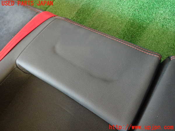 2UPJ-9234877385]ルノー・メガーヌ R.S.(ルノー・スポール)(DZF4R1)リアシート 中古_3