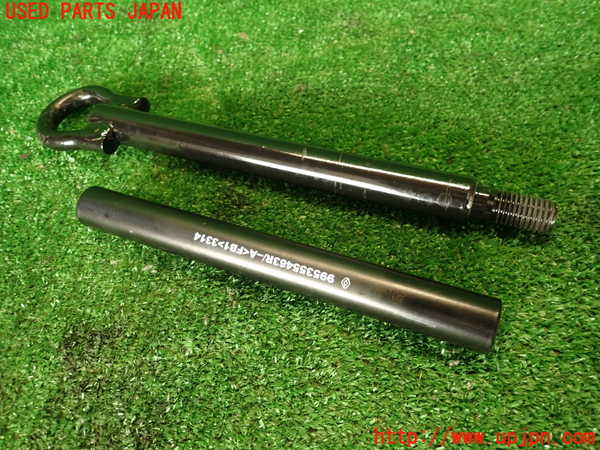 2UPJ-9234877805]ルノー・メガーヌ R.S.(ルノー・スポール)(DZF4R1)車載工具 中古_2