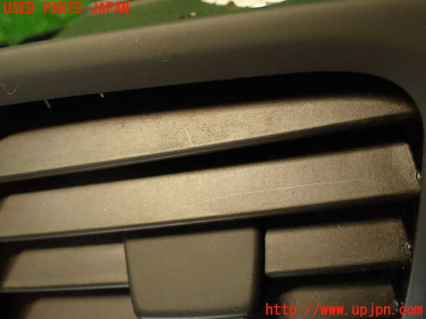 2UPJ-9234877526]ルノー・メガーヌ R.S.(ルノー・スポール)(DZF4R1)エアコン吹き出し口1 (真中) 中古_3