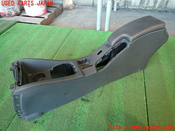 2UPJ-9234877540]ルノー・メガーヌ R.S.(ルノー・スポール)(DZF4R1)センターコンソール 中古_3