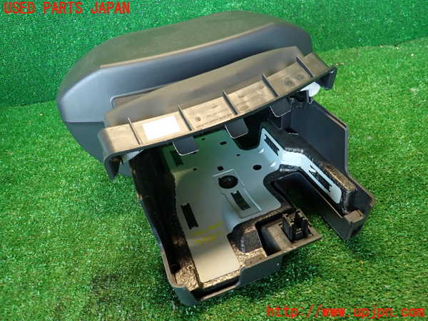 2UPJ-9234877905]ルノー・メガーヌ R.S.(ルノー・スポール)(DZF4R1)コラムカバー 中古_5