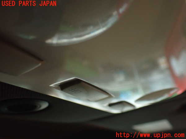 2UPJ-9234876411]ルノー・メガーヌ R.S.(ルノー・スポール)(DZF4R1)ルームランプ1 (真中 1列目) 中古_2