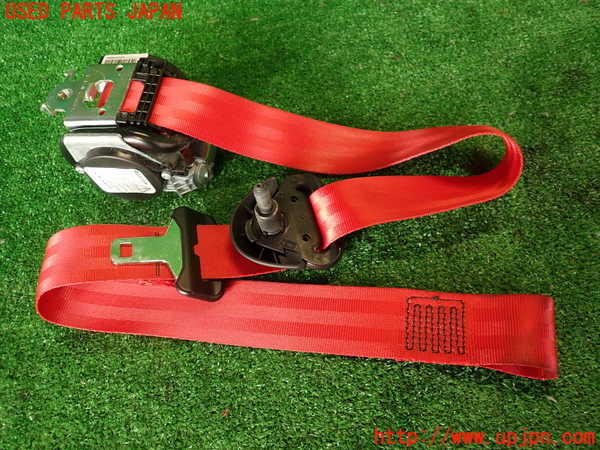 2UPJ-9234877045]ルノー・メガーヌ R.S.(ルノー・スポール)(DZF4R1)運転席シートベルト 中古_2