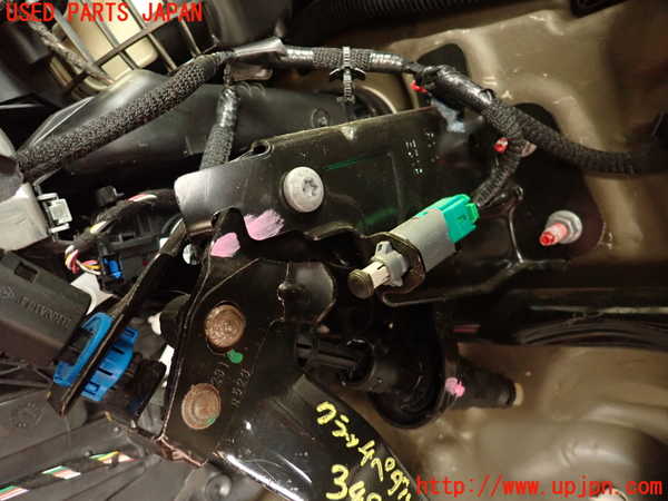 2UPJ-9234877590]ルノー・メガーヌ R.S.(ルノー・スポール)(DZF4R1)クラッチペダル 中古_3