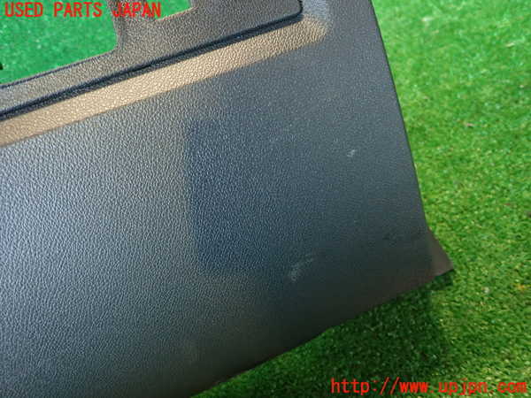 2UPJ-9234877692]ルノー・メガーヌ R.S.(ルノー・スポール)(DZF4R1)内装トリム類2 中古_2