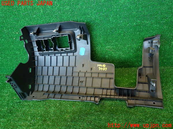 2UPJ-9234877692]ルノー・メガーヌ R.S.(ルノー・スポール)(DZF4R1)内装トリム類2 中古_4