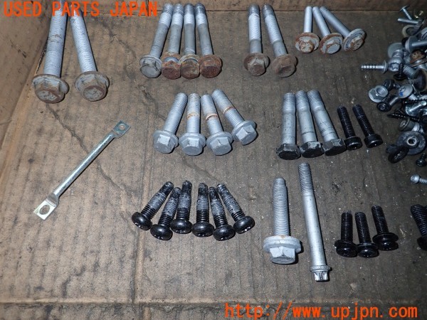 3UPJ=9234880720]BMW X3(WX20 F25)ネジ・ナット・ステー類 セット ジャンク_3