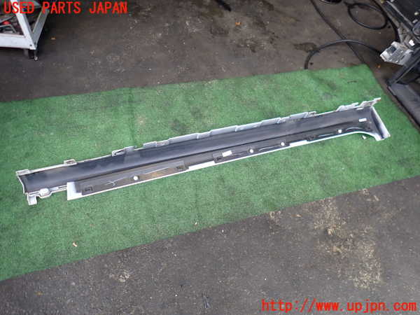 2UPJ-9234881392]BMW X3(WX20)左サイドステップ 中古 (F25)_4