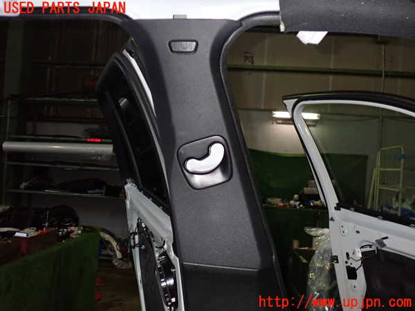 2UPJ-9234887670]BMW X3(WX20)左センターピラートリム 中古 (F25)_2