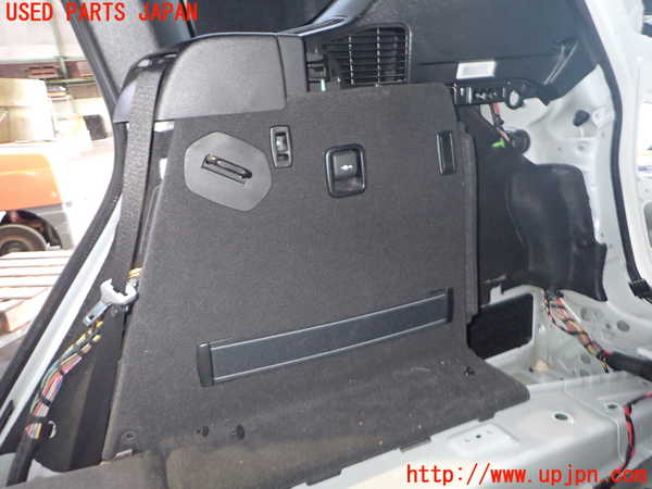 2UPJ-9234887675]BMW X3(WX20)右リアピラートリム 中古 (F25)_3