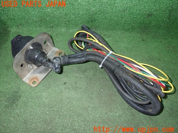 3UPJ=9234890579]ハイラックスサーフ(KZN130W)社外 ヒッチメンバーコンセント ヒッチメンバースリーブコンセント 電源プラグ 13PIN 中古_2