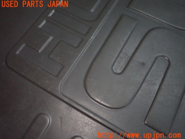 3UPJ=9234890634]ハイラックスサーフ(KZN130W)純正 ラゲッジマット ラゲッジトレイ 中古_3