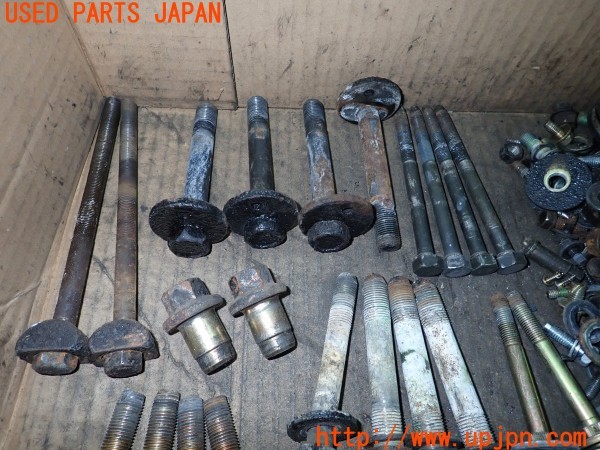 3UPJ=9234890720]ハイラックスサーフ(KZN130W)ネジ・ナット・ステー類 セット ジャンク_2