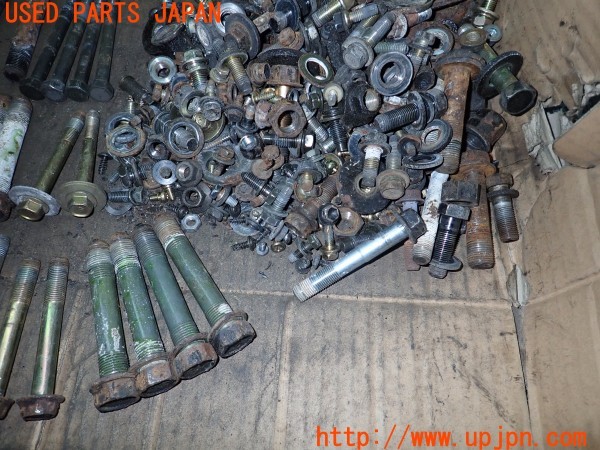 3UPJ=9234890720]ハイラックスサーフ(KZN130W)ネジ・ナット・ステー類 セット ジャンク_5