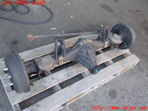 2UPJ-9234894400]ハイラックスサーフ N130系 4ドア(KZN130W)リアデフホーシング 中古_3