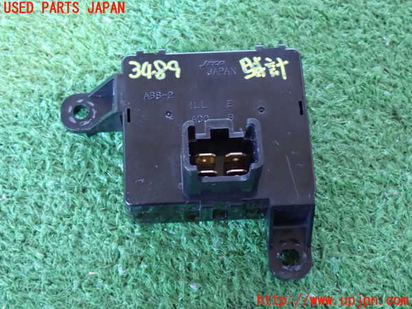 2UPJ-9234897850]ハイラックスサーフ N130系 4ドア(KZN130W)時計 中古_2