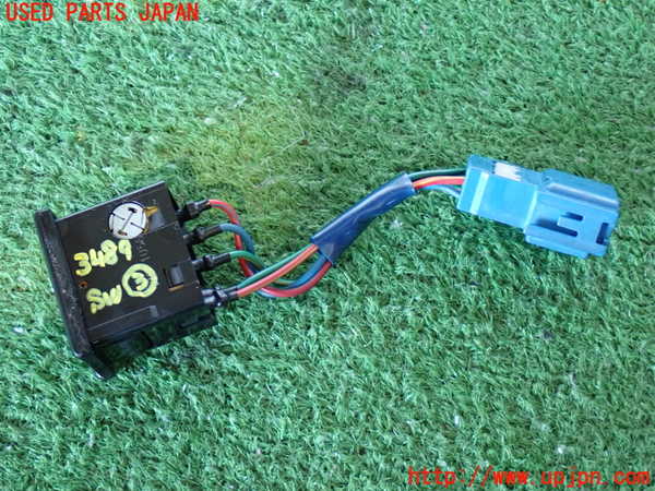 2UPJ-9234896308]ハイラックスサーフ N130系 4ドア(KZN130W)スイッチ3(UP) 中古_2